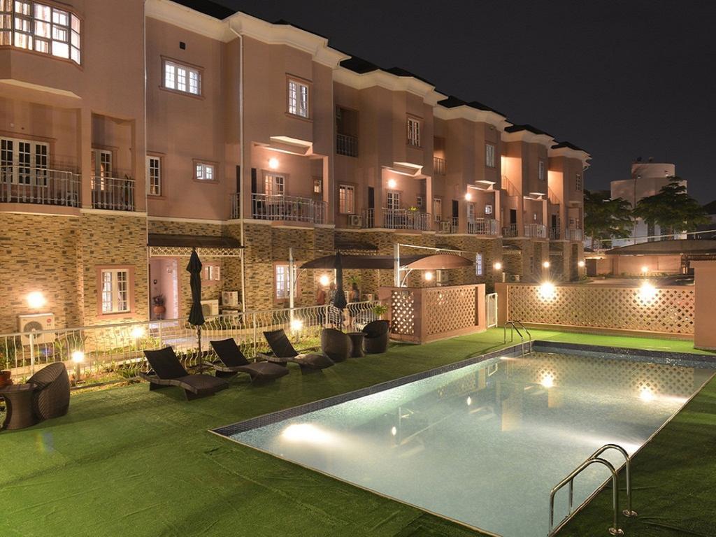Sheer Luxury Apartments And Suites Abuja Esterno foto